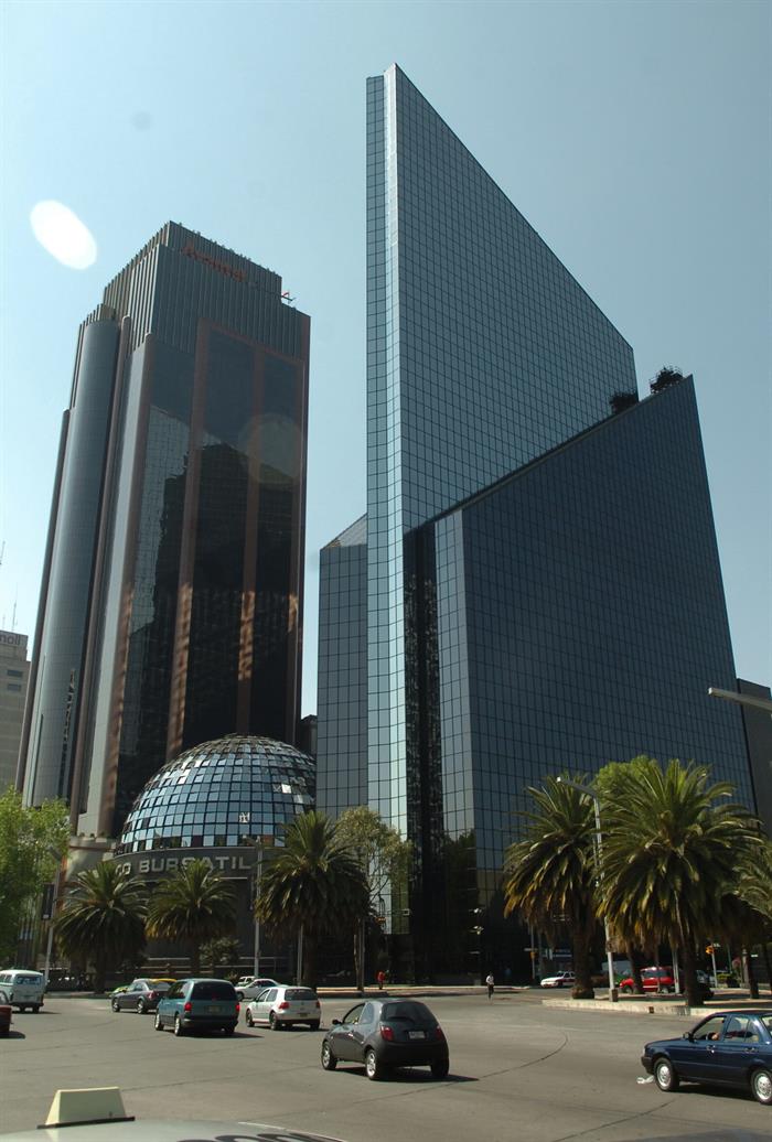  The Stock Exchange of Mexico advances 0.57% at the beginning of the session