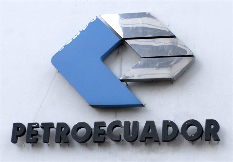  Carlos Tejada named manager of Petroecuador after the resignation of his predecessor